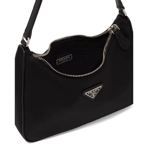 prada mini borsa in nylon e saffiano|Nylon and Saffiano leather mini bag .